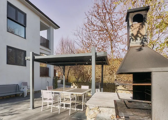 Marel Вилла Сердильо